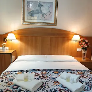 Affittacamere Nahid, Roma