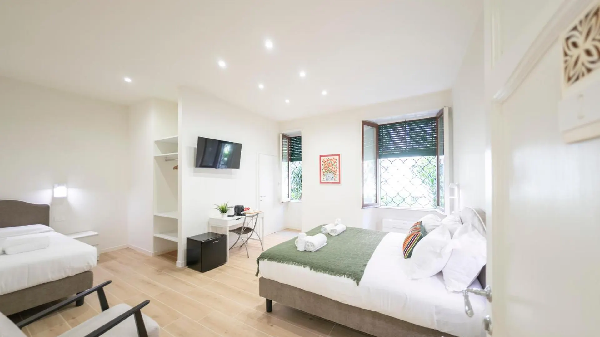 Domus Giulio Guest House Rome