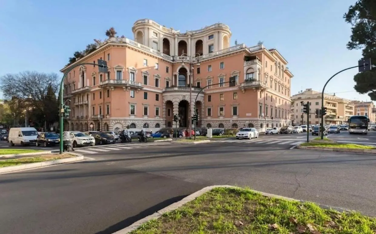 Domus Giulio Guest House Rome 0*,  Italy