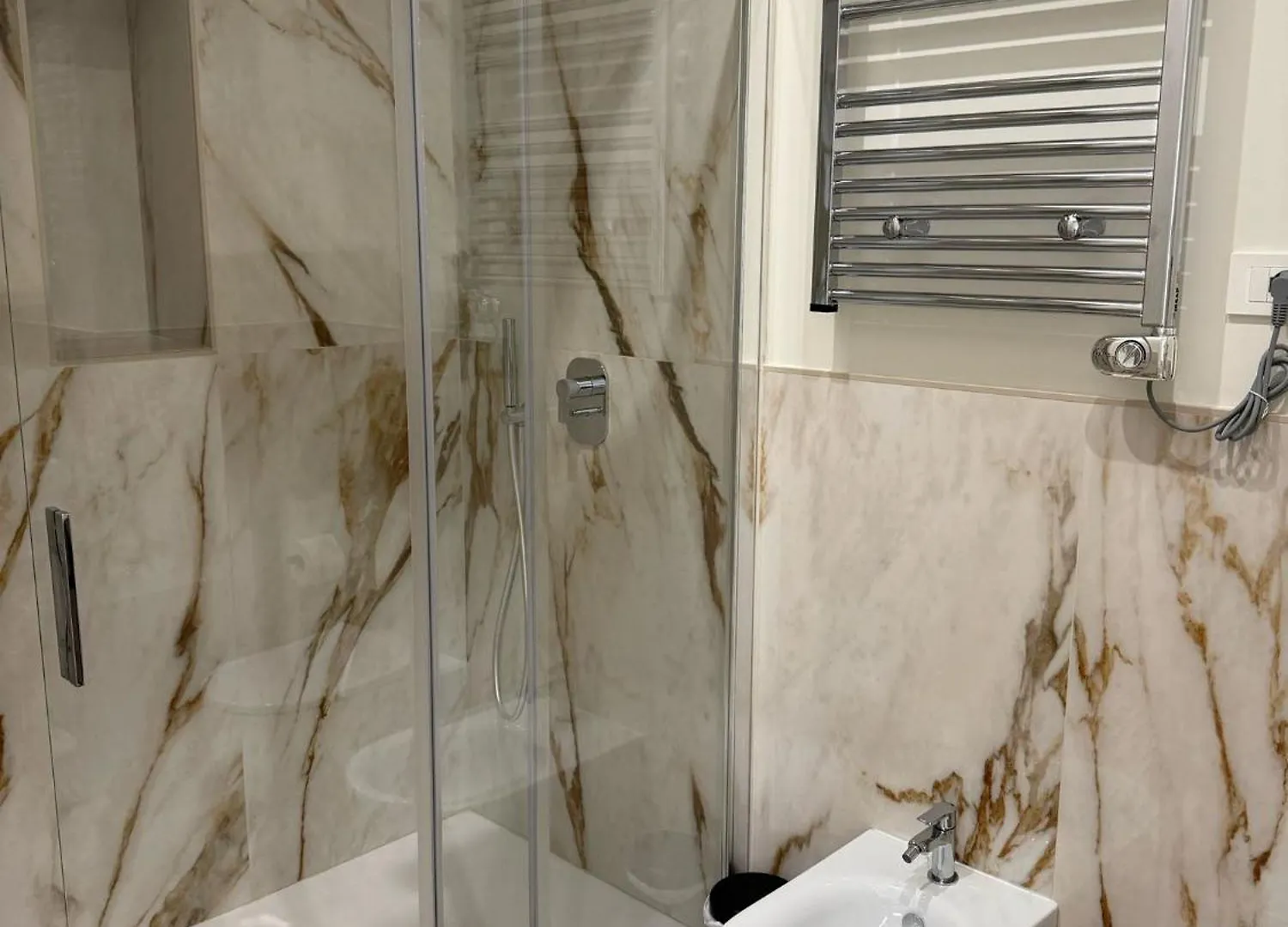 Domus Giulio Guest House Rome